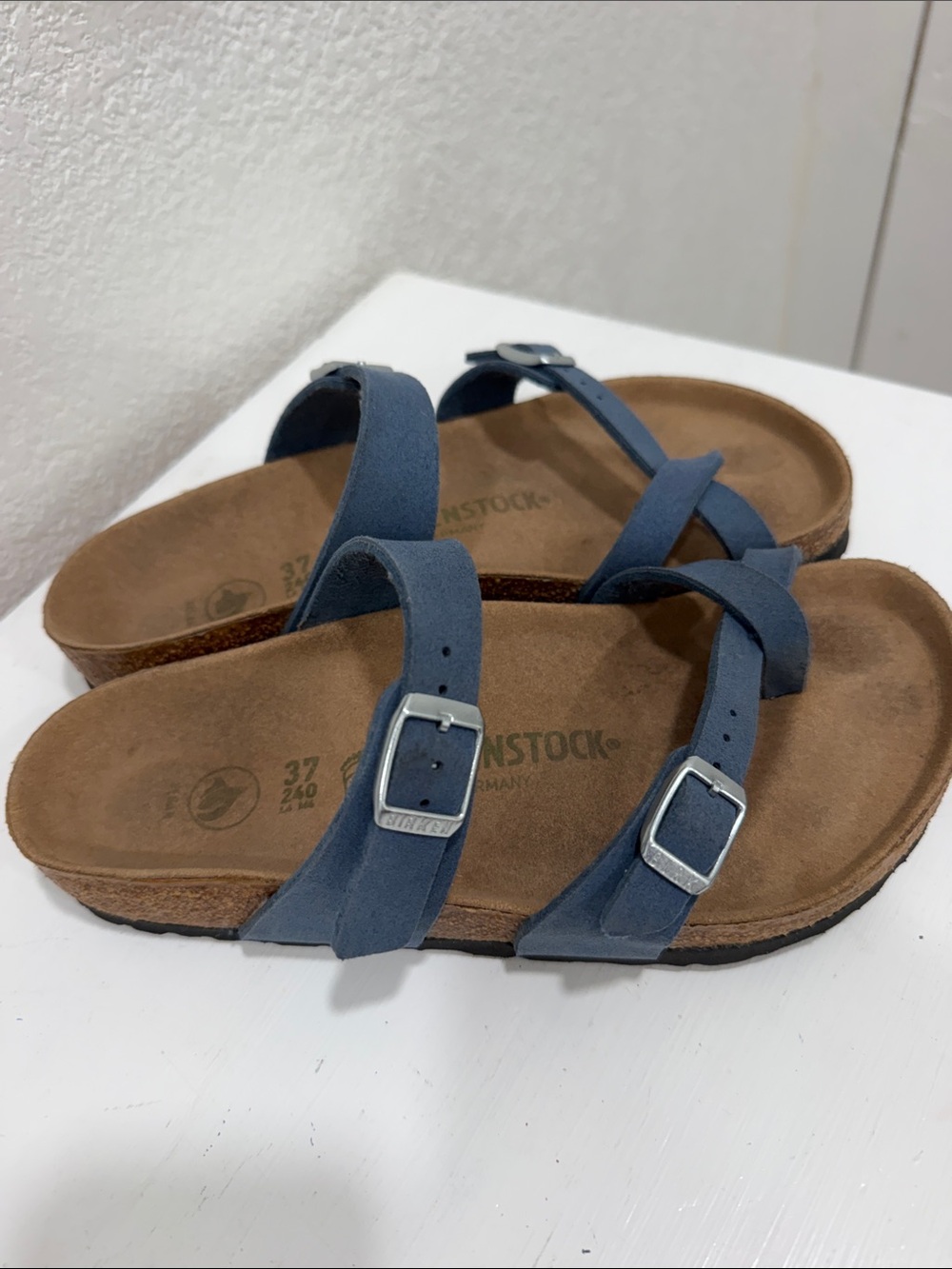 Birkenstock 7/37 Women’s Elemental Blue Two-Strap Adjustable Sandals - Picture 2 of 10